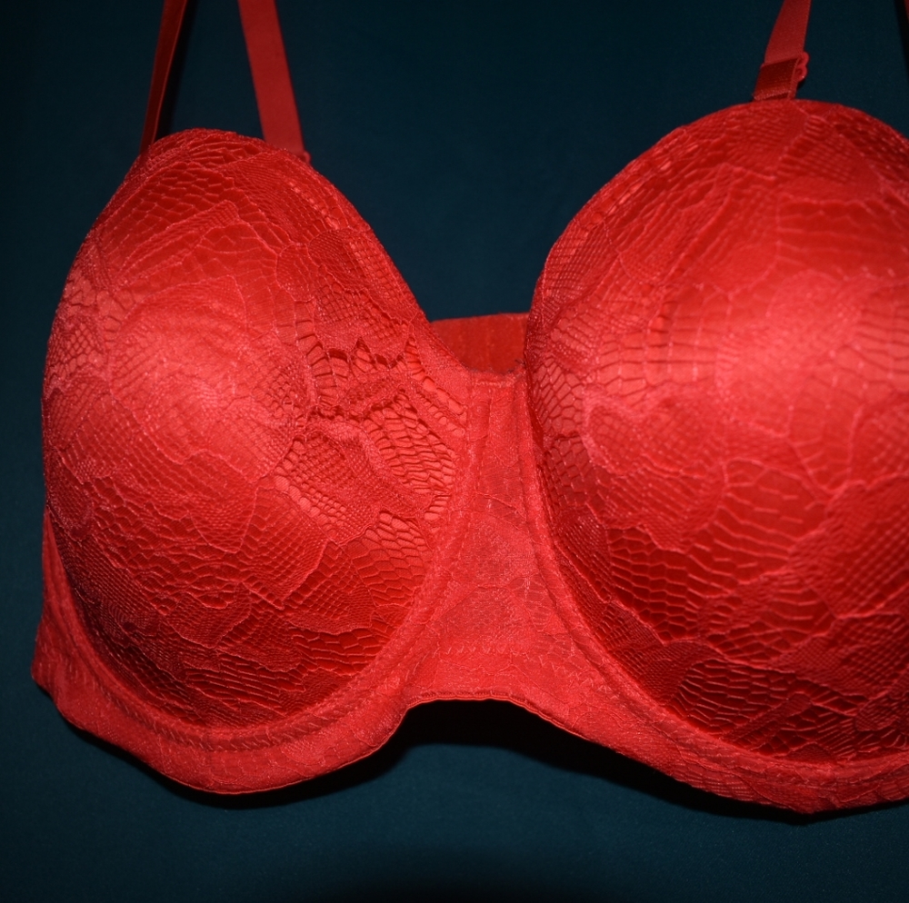 Bra - Picture 3 of 3